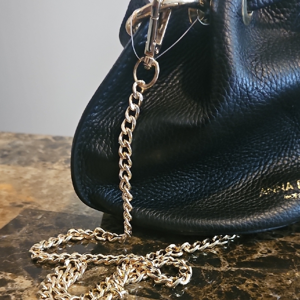 Authentic ANNA PAOLA crossbody Bag - Picture 3 of 6